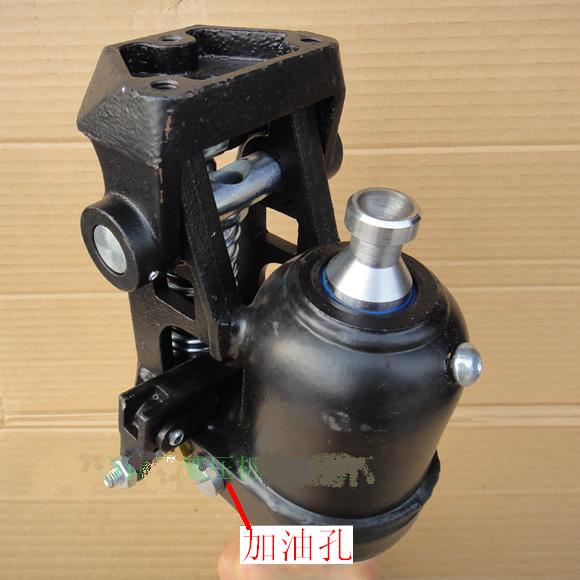 手動液壓托盤車液壓油更換位置標(biāo)注圖--河北東圣吊索具制造有限公司--小型攪拌機(jī)|石材夾具|液壓堆高車|手動叉車